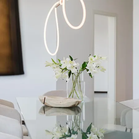 4 Bedroom - Zentral - Geraeumig - Kueche - Terrasse - Wifi - Kaffee - Parkhaus * Wiesbaden