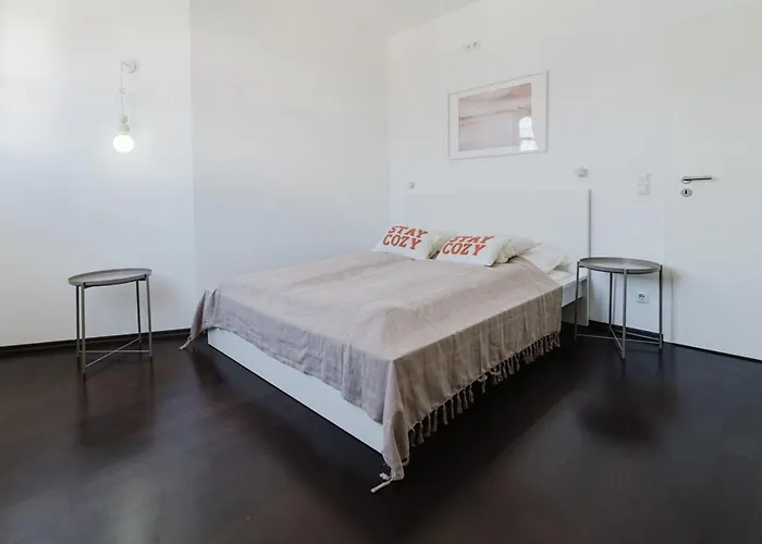 4 Bedroom - Zentral - Geraeumig - Kueche - Terrasse - Wifi - Kaffee - Parkhaus