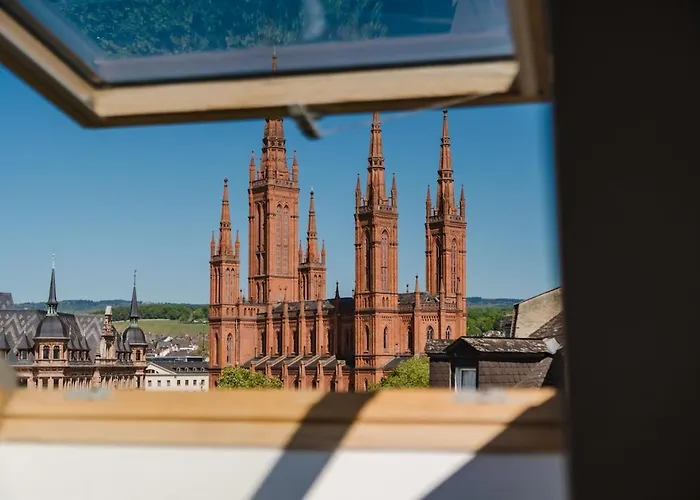 4 Bedroom - Zentral - Geraeumig - Kueche - Terrasse - Wifi - Kaffee - Parkhaus Wiesbaden